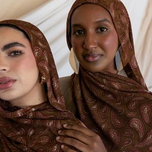 Vela Spiced Paisely (standard)